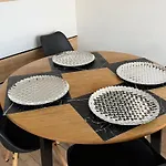 Apartmán Skarbowa 1a Lux 4 & Parking *