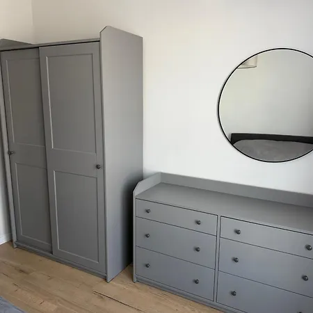 Skarbowa 1a Lux 4 & Parking ليشنو