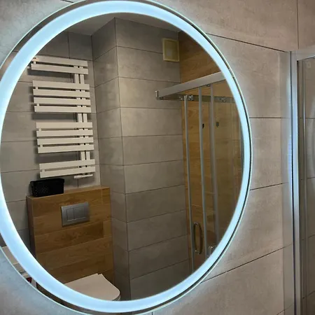 Skarbowa 1a Lux 4 & Parking Апартаменты