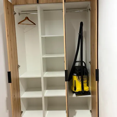 Skarbowa 1a Lux 4 & Parking Апартаменты