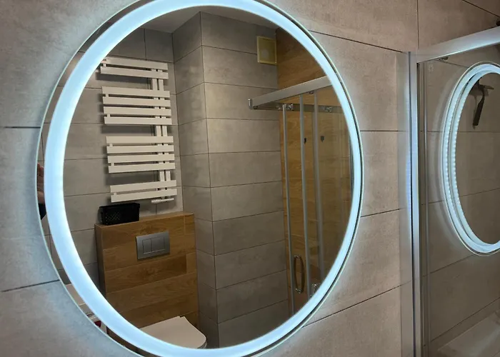 Skarbowa 1a Lux 4 & Parking شقة