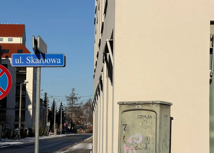 Skarbowa 1a Lux 4 & Parking