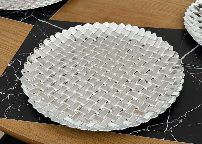 Skarbowa 1a Lux 4 & Parking شقة ليشنو